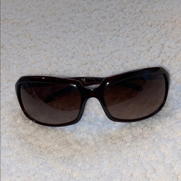 Dolce and Gabbana Vintage Sunglasses - Picture 4 of 7